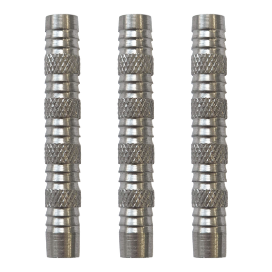 McDart vroubkované žraločí hlaveň na softdarty - 18g Hier sieht man McDart Knurled Shark Softdart Barrels - 18g als Set. Die Dart-Barrels sind silbern und haben ein markantes Rillenmuster.