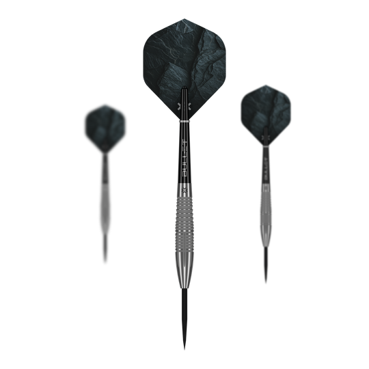 Ocelové šipky Bullet Monolith Bullet Monolith Steel Darts sind dargestellt. Es handelt sich um ein Set von Steeldarts aus der Bullet Monolith Serie.