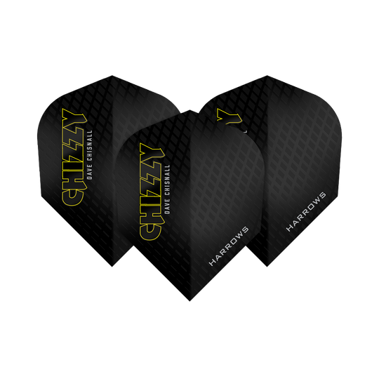 Harrowův Dave Chisnall Chizzy série 3 letů Das Bild zeigt drei Dartflights der Marke Harrows aus der Dave Chisnall Chizzy Series 3. Die Flights sind schwarz mit gelbem Schriftzug „CHIZZY“ und verfügen über ein dezentes Rautenmuster.
