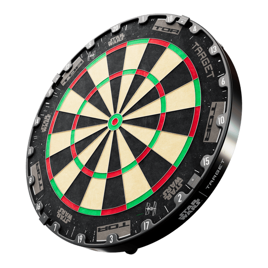 Das Bild zeigt das Target Star Wars Millennium Falcon Surround Board Bundle. Es ist ein Produkt aus der Star Wars Kollektion für Dartspieler.