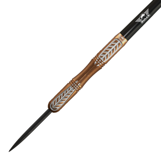 Abgebildet sind die Bulls NL Bronzo True Steeldarts - 23g. Die Steeldarts eignen sich für präzises Spielen.