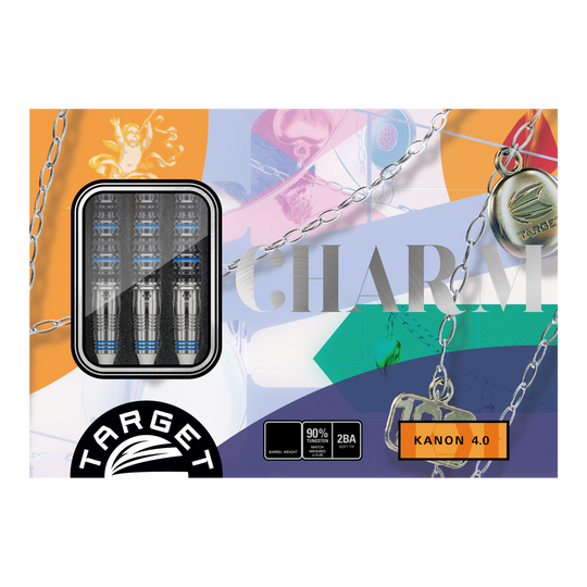 Die Verpackung zeigt das Produkt „Target Japan Airi Hirano Charm Kanon GEN4 Softdarts - 17,5g“ mit drei abgebildeten Dartpfeilen. Im Hintergrund sind farbige Muster, Ketten und der Schriftzug „CHARM“ zu sehen.