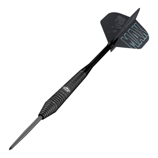 Auf diesem Bild sind die Bulls NL Max Hopp Black Steeldarts abgebildet. Diese Darts sind speziell für anspruchsvolle Spieler entwickelt.