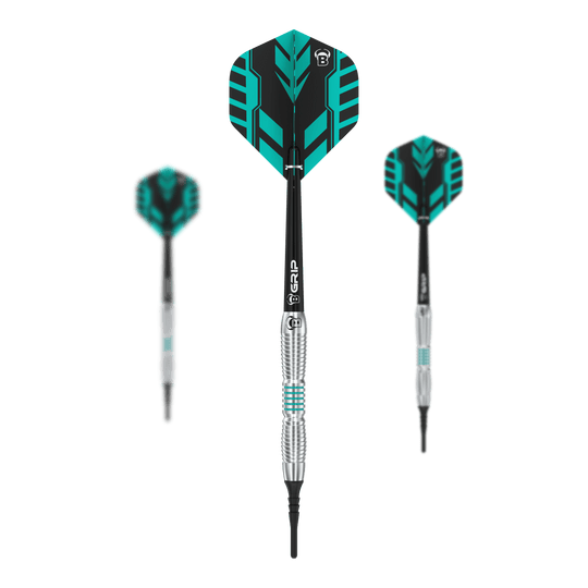 Auf dem Bild sind drei Bulls V1 Softdarts zu sehen, die nebeneinander angeordnet sind. Die Darts haben silberne Spitzen, schwarze Schäfte und türkis-schwarz gemusterte Flights.