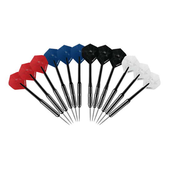 Bulls NL Bundle Of Steel - 4 sady mosazných ocelových šipek Abgebildet ist das Produkt Bulls NL Bundle Of Steel - 4 Sets Brass Steeldarts. Es sind vier Sätze Steeldarts aus Messing dargestellt.