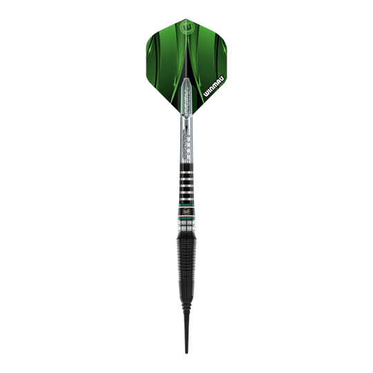 Měkké šipky Winmau Sniper Black 2025 - 20g Das Bild zeigt einen Winmau Sniper Black 2025 Softdart mit einem Gewicht von 20g. Der Dart hat schwarze und silberne Elemente sowie rote und grüne Akzente am Schaft.