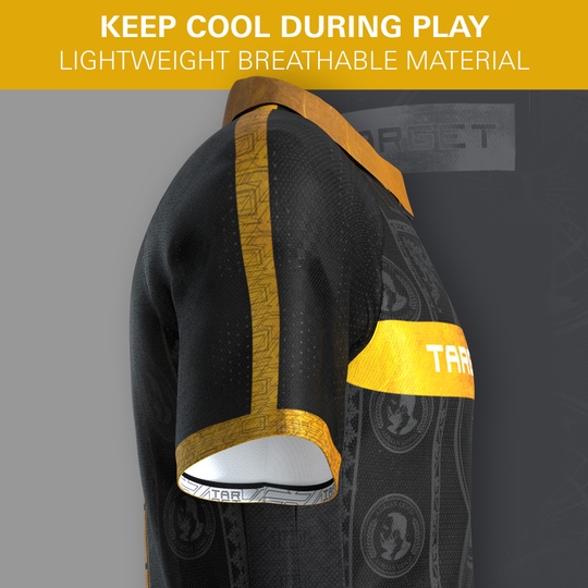 Tričko Target Adrian Lewis s motivem šipky 2026 Target Adrian Lewis Dartshirt 2026 ist auf diesem Bild zu sehen. Es handelt sich um ein Dartshirt für Fans von Adrian Lewis.