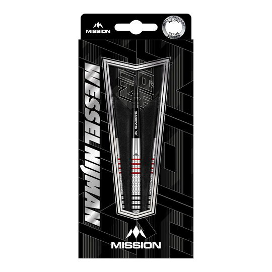 Mission Wessel Nijman ocelové šipky - 23g Die Abbildung zeigt die Mission Wessel Nijman Steeldarts mit einem Gewicht von 23 Gramm in ihrer Verpackung. Die Darts sind silberfarben mit schwarzen und roten Akzenten gestaltet und tragen das Mission-Logo.