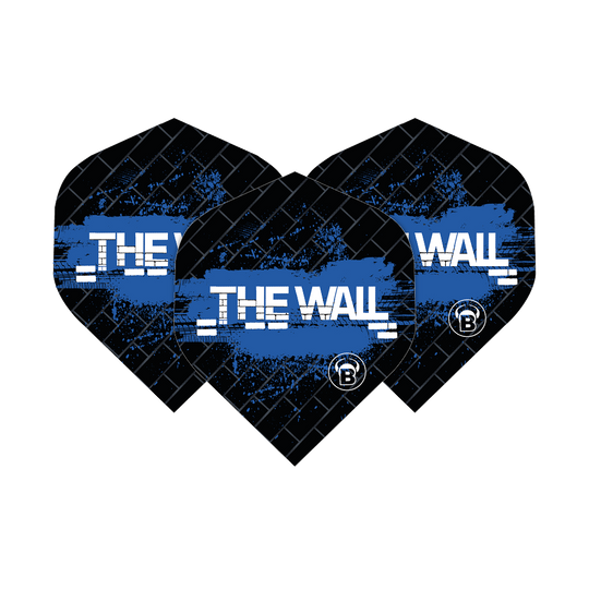 Standardní letky Bulls B-Star Martin Schindler Black Blue No2 Das Bild zeigt drei schwarze Dart-Flights mit blauen Akzenten und der Aufschrift „THE WALL“. Es handelt sich um die Bulls B-Star Martin Schindler Black Blue No2 Standard Flights.