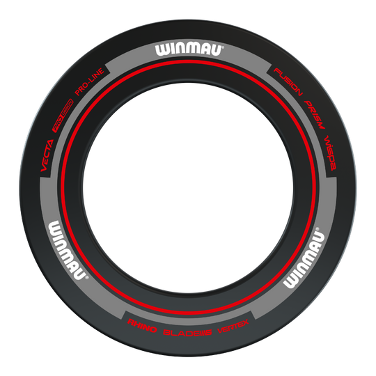 Das Bild zeigt das Winmau Advance Dartboard Surround in Schwarz und Rot. Der Ring ist mit verschiedenen Markierungen und dem Winmau-Logo versehen.