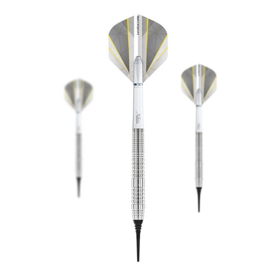Das Bild zeigt drei silberne Softdarts mit weißen Flights und gelben Akzenten. Es handelt sich um das Produkt "Red Dragon Seren 2 Pure Softdarts - 20g".