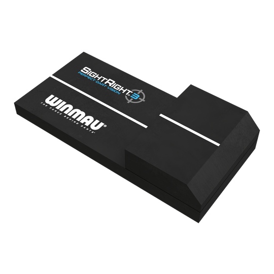 Winmau SightRight 3 - Kompaktní Das Bild zeigt das Produkt "Winmau SightRight 3 - Compact", ein Hilfsmittel für Dartspieler. Es ist schwarz und hat weiße Linien sowie die Aufschriften "Winmau" und "SightRight 3" auf der Oberfläche.