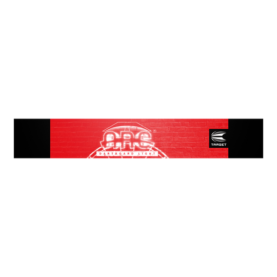 Osvětlení terče Target ARC V2 Das Bild zeigt die Verpackung der "Target ARC V2 Dartboard Beleuchtung". Auf rotem Hintergrund ist das ARC-Logo und das Target-Logo sichtbar.