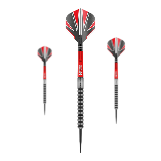 Šipky Red Dragon Javelin černé oceli Das Bild zeigt drei "Red Dragon Javelin Black Steeldarts" mit roten, schwarzen und silbernen Akzenten. Die Dartpfeile haben markante Flügel und eine geriffelte Griffzone.