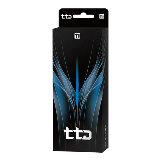 Caliburn TTD Complete Titanium T1 Stříbrné Steeldarts - 5g Das Bild zeigt die Caliburn TTD Complete Titanium T1 Silver Steeldarts - 5g. Die Steeldarts bestehen aus hochwertigem Titan und glänzen in Silber.