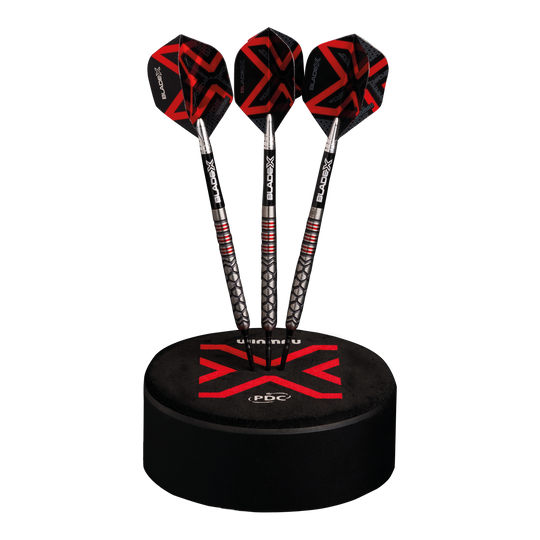 Stojan na šipky Winmau Dart Dock Blade X Abgebildet ist der Winmau Dart Dock Blade X Dartständer. Der Dartständer dient zur sicheren Ablage von Darts.