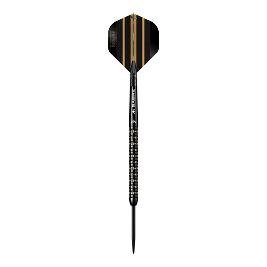 Šipky Mike De Decker MDD Black Gold Steeldarts Das Bild zeigt einen schwarzen Steeldart mit goldenen Akzenten aus der Serie "Mission Mike De Decker MDD Black Gold". Der Dart hat ein modernes Design mit fein geriffeltem Griff und einer schwarz-goldenen Flight.