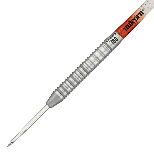 Steeldarts Unicorn Core XL Striker Style 1 - 22g Das Bild zeigt einen silberfarbenen Steeldart mit gerilltem Griff. Auf dem Schaft steht "Unicorn" und das Modell ist "Core XL Striker Style 1" mit 22g Gewicht.