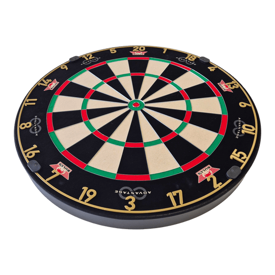 Bulls NL Advantage 8 ocelový terč na šipky Auf dem Bild ist das Bulls NL Advantage 8 Steeldartboard zu sehen. Es eignet sich ideal für ambitionierte Dartspieler.