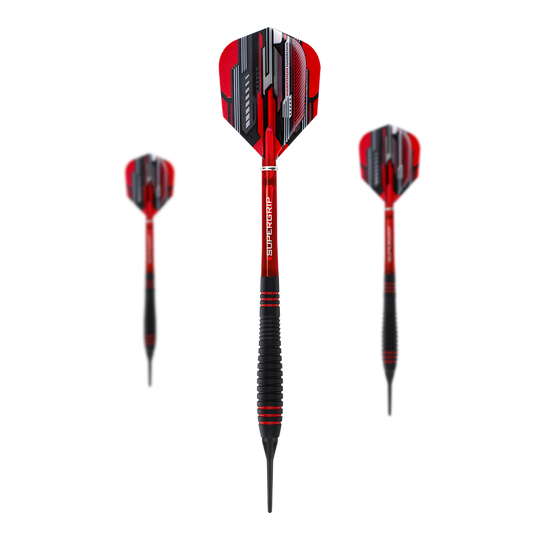 Měkké šipky Harrows ACE Rubber Grip Auf dem Bild sind drei Harrows ACE Rubber Grip Softdarts zu sehen. Die Pfeile haben rote Flights mit schwarzem und silbernem Muster sowie schwarze Griffe mit roten Akzenten.