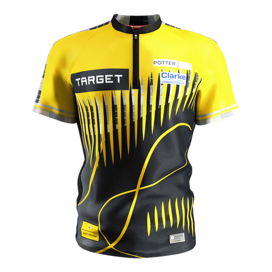 Tričko Target Coolplay Scott Williams 2025 s logem na šipky Das Bild zeigt ein Dartshirt in den Farben Gelb und Schwarz mit auffälligem modernem Muster. Auf dem Shirt sind mehrere Sponsorenlogos, darunter "TARGET", zu sehen.