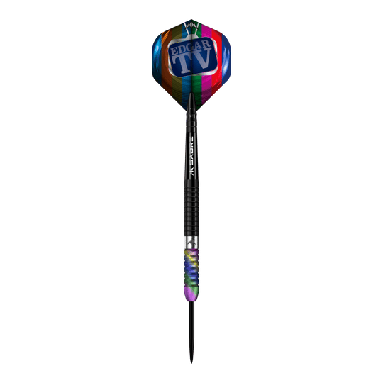 Mise Matt Edgar Steeldarts Das Bild zeigt einen Steeldart mit dem Namen "Mission Matt Edgar Steeldarts". Der Dart hat einen bunten Flight mit der Aufschrift "EDGAR TV" und ein schwarz-geriffeltes Barrel.