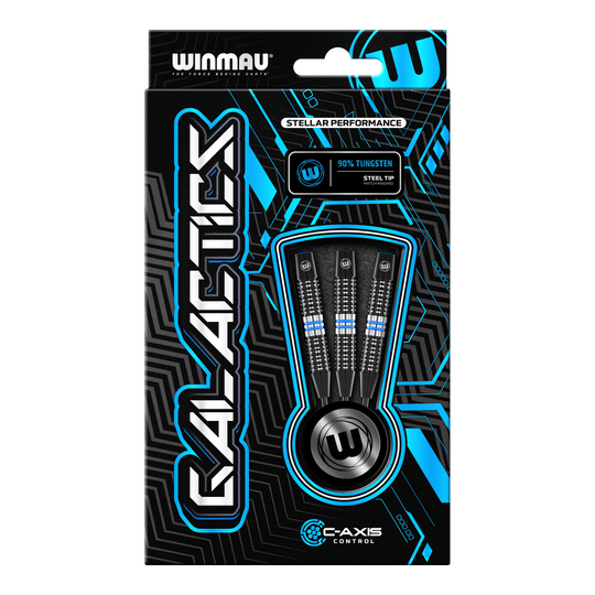 Ocelové šipky Winmau Galactics Das Bild zeigt die Verpackung der Winmau Galactics Steeldarts. In der Mitte sind drei Darts mit schwarzen und blauen Akzenten zu sehen.