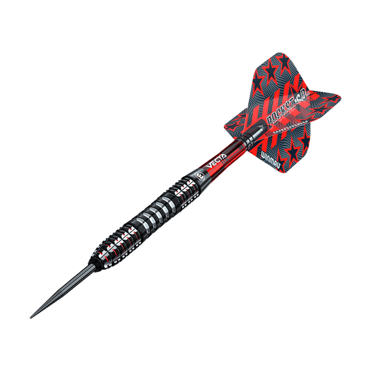 1483_Winmau_Joe_Cullen_Ignition_Series_Steeldarts_4 Dies ist ein moderner Steeldartpfeil mit einem schwarzen und silbernen Griff. Die Flights sind rot und schwarz mit Sternenmuster und der Aufschrift „ROCKSTAR“.