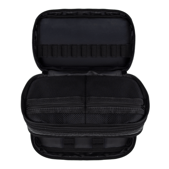 Peněženka Bulls NL Carbon Zu sehen ist das Bulls NL Carbon Wallet. Es eignet sich ideal zum Transport und zur Aufbewahrung von Dartzubehör.