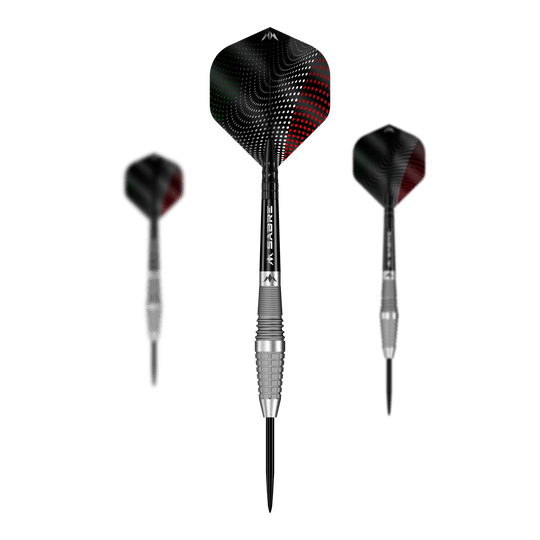 Ocelové šipky Mission Michele Turetta pískované - 23g Mission Michele Turetta Sandblasted Steeldarts - 23g im Set dargestellt. Das Bild zeigt mehrere Dartpfeile als Produktset mit sandgestrahlter Optik.