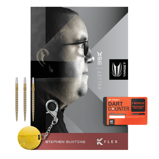 Das Bild zeigt das Produkt "Target Stephen Bunting 95K Swiss Point Steeldarts" mit drei Dartpfeilen, einem Schlüsselanhänger und einer Dart Counter-Mitgliedskarte. Auf der Verpackung ist ein Porträtfoto von Stephen Bunting abgebildet.