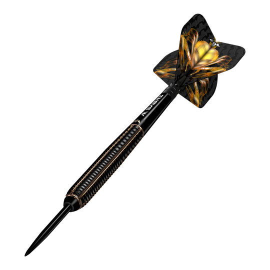 Das Bild zeigt einen Mission Scorpion Steeldart mit schwarzem Schaft und goldenen Akzenten. Die Flights haben ein auffälliges, gelb-schwarzes Design mit einem Skorpion-Motiv.