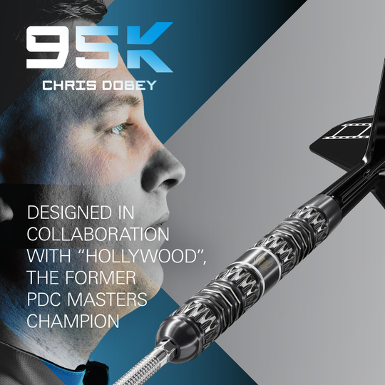 Šipky Target Chris Dobey 95K Swiss Point ocelové Das Bild zeigt die Target Chris Dobey 95K Swiss Point Steeldarts. Die Darts sind hochwertig verarbeitet und für Präzision entwickelt.