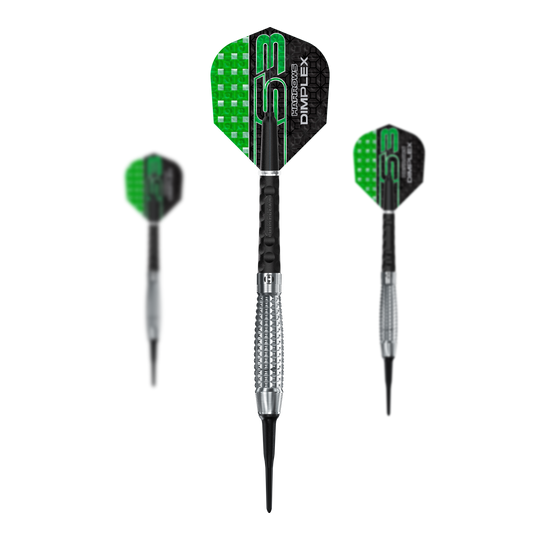 Měkké šipky Harrows Dimplex S3 Bomb Das Bild zeigt drei Harrows Dimplex S3 Bomb Softdarts mit grün-schwarzen Flights. Die Dartpfeile haben silberne Griffbereiche und schwarze Spitzen.