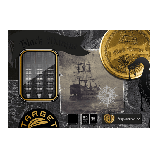 Šipky Target Japan Black Marque Armageddon GEN2 Swiss Point Steeldarts Das Bild zeigt die Verpackung der "Target Japan Black Marque Armageddon GEN2 Swiss Point Steeldarts". Auf der Verpackung sind drei Darts, ein altes Segelschiff und goldene Münzen abgebildet.