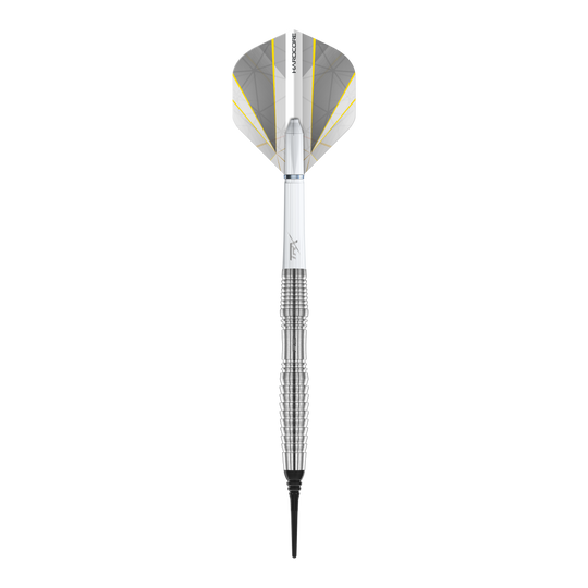 Šipky Red Dragon Seren 3 Pure Softdarts - 20g Das Bild zeigt einen Red Dragon Seren 3 Pure Softdart mit einem Gewicht von 20g. Der Dart hat ein silberfarbenes, geriffeltes Barrel und weiße Flights mit gelben Akzenten.