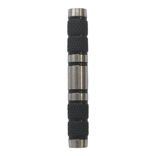 McDart Knurled Black Softdart Barrels - 18g werden dargestellt. Diese schwarzen Softdart Barrels haben eine gerändelte Oberfläche und wiegen 18 Gramm.