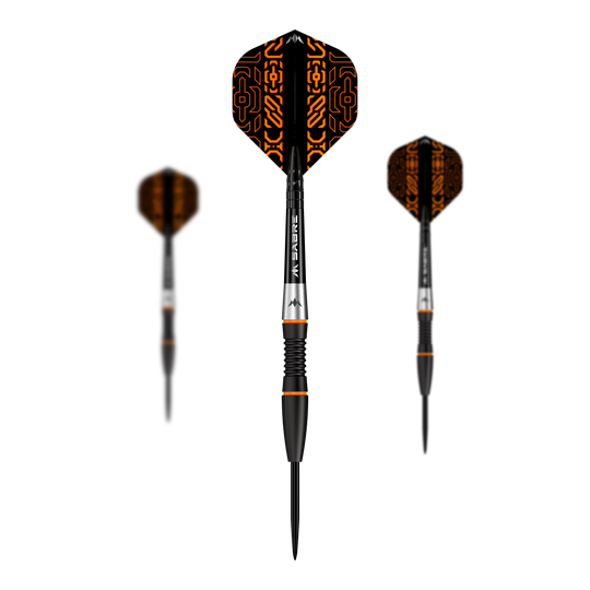Hier sieht man Mission Horizon Black PVD Orange Steeldarts als Set. Die Darts sind in den Farben Schwarz und Orange gehalten.