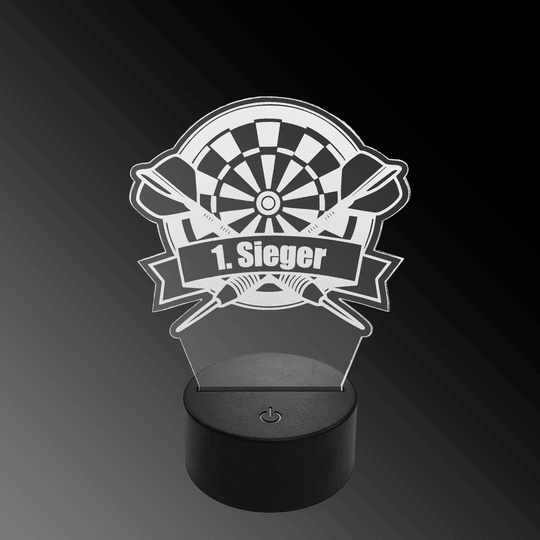LED plexisklová šipková lampa s vlastním textem Das Bild zeigt eine LED-Lampe mit einem Plexiglasaufsatz in Form eines Dartboards und zwei gekreuzten Darts. Auf dem Schild steht "1. Sieger" geschrieben.