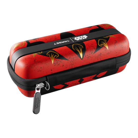 Das Bild zeigt das Target Star Wars Boa Dartcase im Darth Maul Design. Es handelt sich um ein Dartcase mit einem Star Wars Motiv.