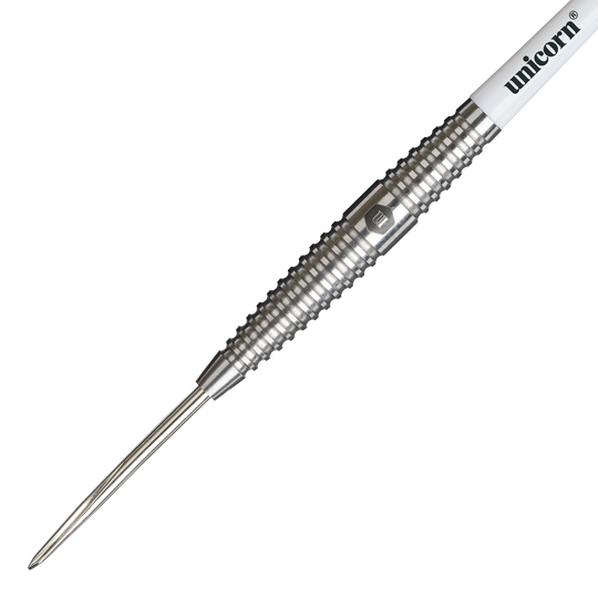 Das Bild zeigt einen silbernen Steeldart mit dem Namen "Unicorn Contender Benjamin Drue Reus - 24g". Auf dem Schaft ist deutlich der Markenname "unicorn" zu sehen.