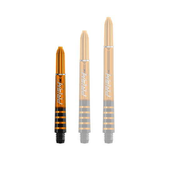 7020-107_Winmau_Prism_Force_Shafts_Orange_35mm_1i6NOQ7AicmdKU Das Bild zeigt drei orangefarbene Winmau Prism Force Shafts in unterschiedlichen Längen. Die Shafts haben schwarze Streifen und silberne Akzente.
