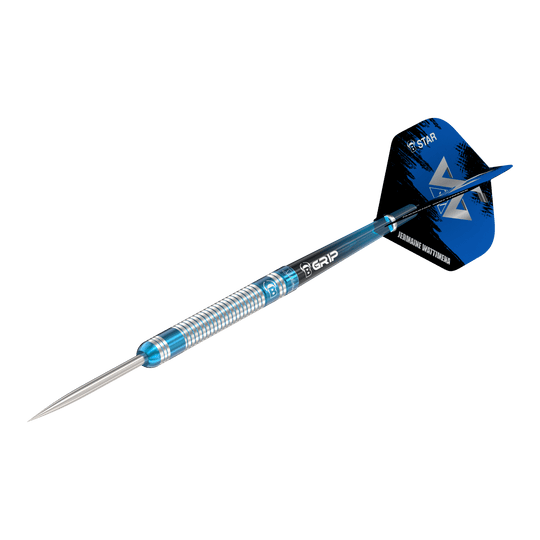 Ocelové šipky Bulls Jermaine Wattimena Generation 3 Das Bild zeigt einen Steeldartpfeil mit silber-blauer Riffelung am Barrel. Auf dem Flight steht „Jermaine Wattimena“ und er ist mit dem Produktnamen „Bulls Jermaine Wattimena Generation 3 Steeldarts“ versehen.